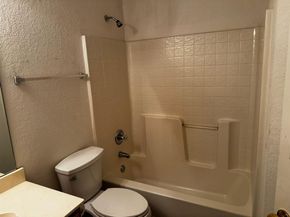 2836  Saint Johns Avenue , Lancaster Texas 75146