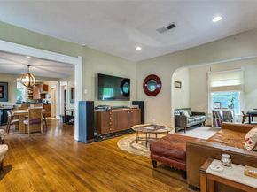 218 N Rosemont Avenue , Dallas Texas 75208