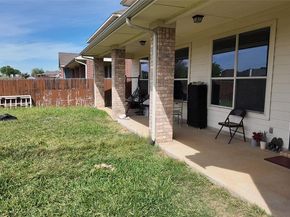 421  Roundrock Lane , Fort Worth Texas 76140