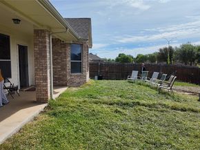 421  Roundrock Lane , Fort Worth Texas 76140