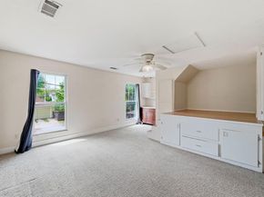 1331  6th Avenue , Fort Worth Texas 76104