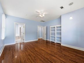 1331  6th Avenue , Fort Worth Texas 76104
