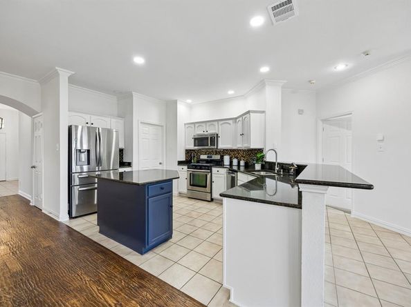 9737  Old Field Drive , McKinney Texas 75072