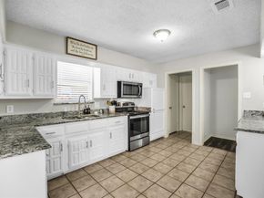 5902  Fawn Valley Lane , Rowlett Texas 75089