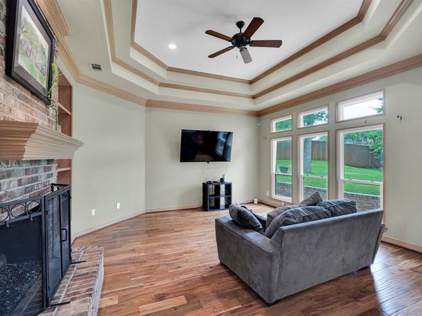 6105  Waterview Drive , Arlington Texas 76016
