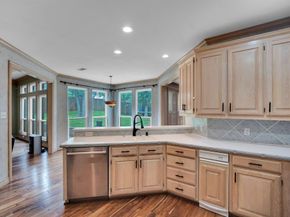 6105  Waterview Drive , Arlington Texas 76016