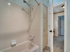 6105  Waterview Drive , Arlington Texas 76016