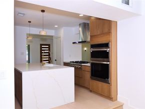 1521  El Campo Drive , Dallas Texas 75218
