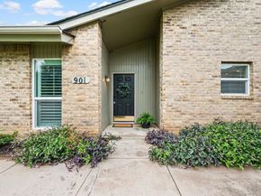 901  Shady Creek Lane , Bedford Texas 76021