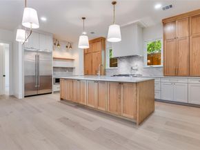 4207  Bonham Street , Dallas Texas 75229