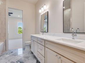 4207  Bonham Street , Dallas Texas 75229