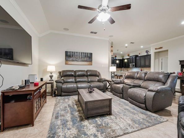 8116  Glenn Day Drive , Arlington Texas 76002