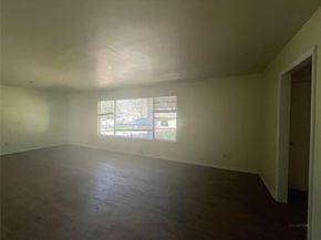 1100  Poe Street , Azle Texas 76020