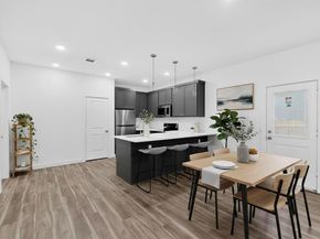 4607  Metropolitan Avenue , Dallas Texas 75210
