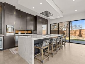 921 N Bailey Avenue , Fort Worth Texas 76107