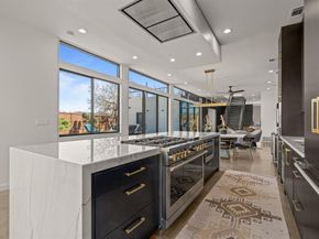 921 N Bailey Avenue , Fort Worth Texas 76107