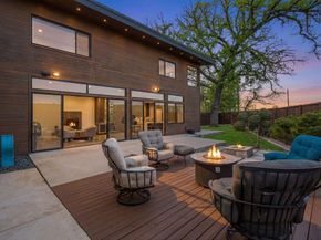 921 N Bailey Avenue , Fort Worth Texas 76107