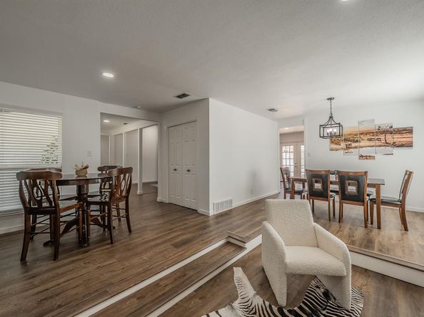 6517  Whitman Avenue , Fort Worth Texas 76133