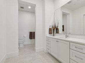 5270  Town And Country Boulevard  113, Frisco Texas 75034