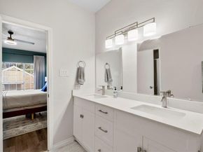3550  Country Square Drive  111, Carrollton Texas 75006