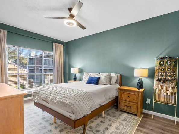 3550  Country Square Drive  111, Carrollton Texas 75006