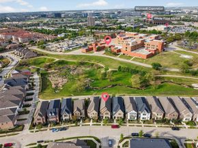 580  Courtyard Lane , Irving Texas 75039