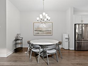 580  Courtyard Lane , Irving Texas 75039