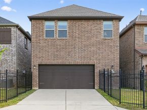 580  Courtyard Lane , Irving Texas 75039