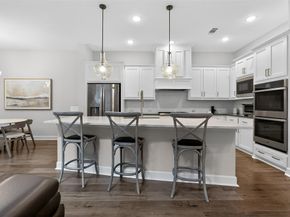 580  Courtyard Lane , Irving Texas 75039