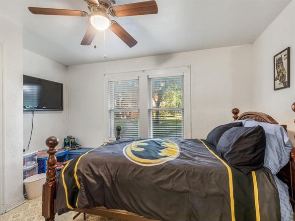 3002  Mecca Street , Fort Worth Texas 76119