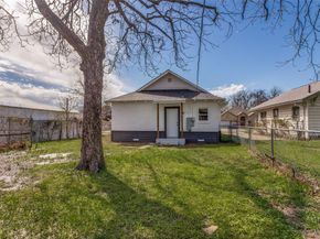 943 E Richmond Avenue , Fort Worth Texas 76104