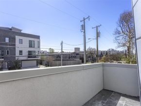 4703  Munger Avenue  101, Dallas Texas 75204
