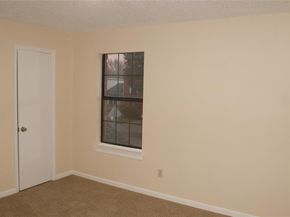 610  Squaw Creek Court , Arlington Texas 76018