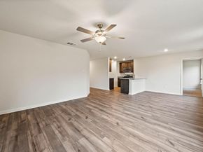 937  Burlington Avenue , Fort Worth Texas 76108