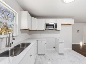 229 W Millett Drive , Dallas Texas 75232