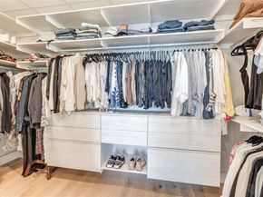 3130 N Harwood Street  1604, Dallas Texas 75201