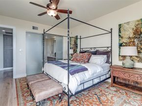 3130 N Harwood Street  1604, Dallas Texas 75201