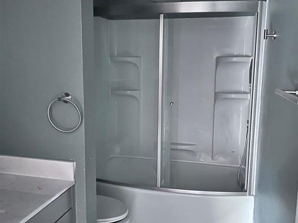 824  Johnston Lane , Cedar Hill Texas 75104