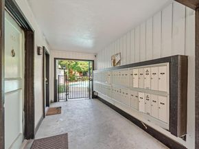 2627  Douglas Avenue  125, Dallas Texas 75219