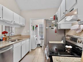 5981  Arapaho Road  1006, Dallas Texas 75248