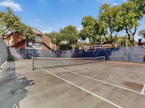 5981  Arapaho Road  1006, Dallas Texas 75248