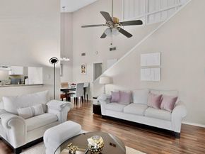 5981  Arapaho Road  1006, Dallas Texas 75248