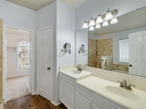 9881  Cambridge Drive , Frisco Texas 75035