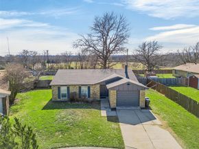 2308  Foxglen Court , Fort Worth Texas 76131