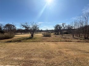 816  Pebble Beach Drive , Garland Texas 75043