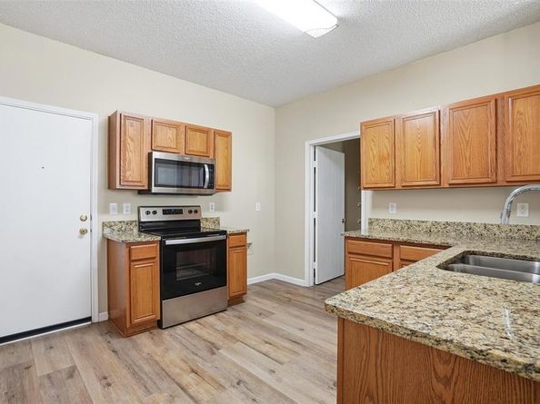 213  Beechgrove Terrace , Fort Worth Texas 76140