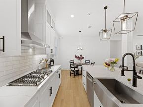 4706  Victor Street , Dallas Texas 75246