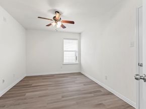 1037  Castle Top Drive , Fort Worth Texas 76052