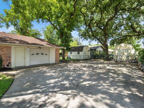 519  Staffordshire Drive , Irving Texas 75061