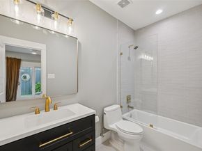 3926  Holland Avenue  102, Dallas Texas 75219